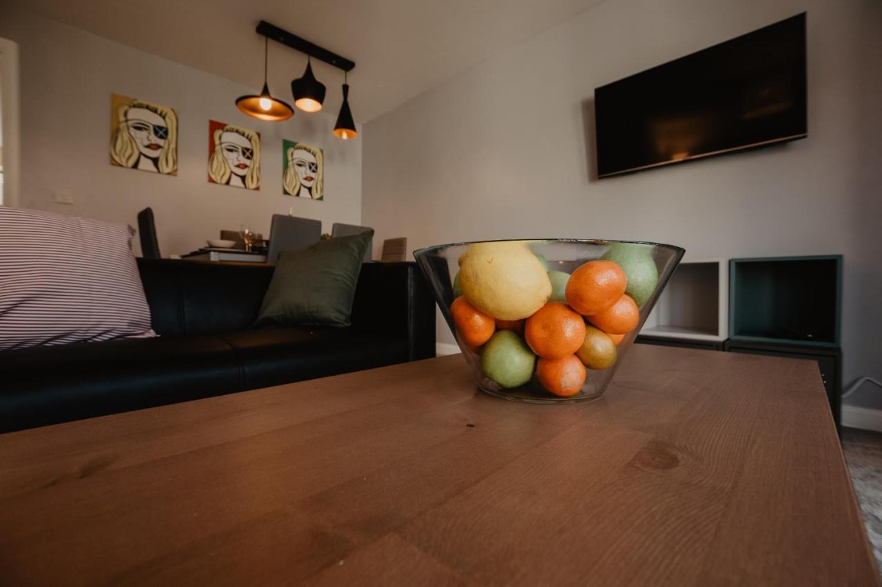 Coyle House, 3 Bed,Corby, Super Kings Or Twins, Driveway, Free Wi-Fi, Corporates Welcome Buitenkant foto